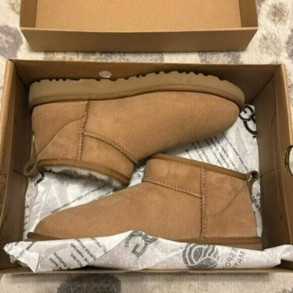 UGG Tan Platform Shoes EU39 Women's 8